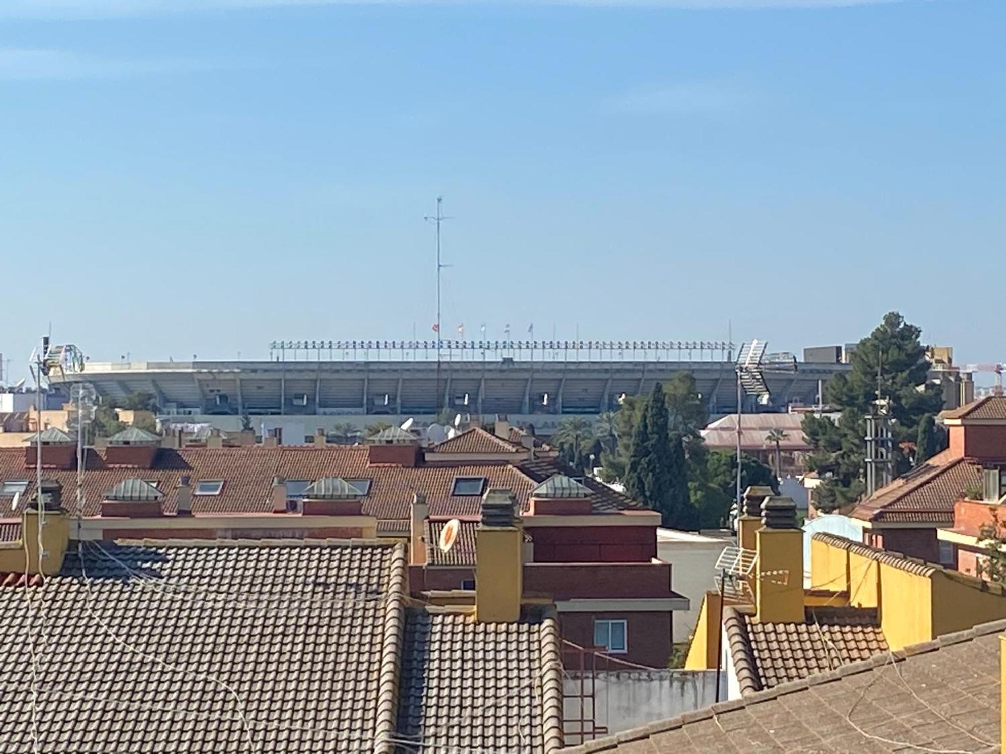 Shared Apartment! Piso Compartido! Общая Квартира! เซบีญา ภายนอก รูปภาพ