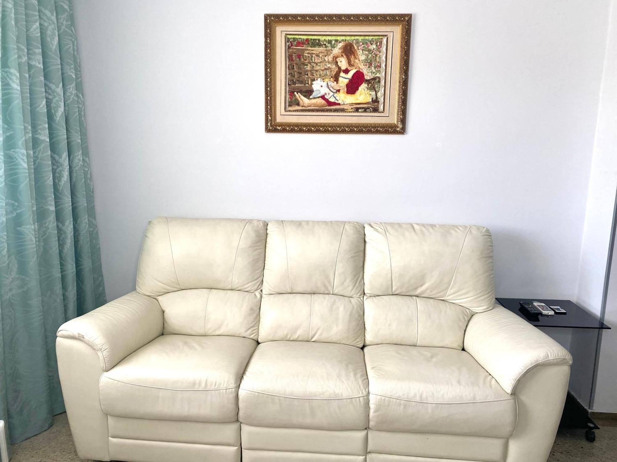 Shared Apartment! Piso Compartido! Общая Квартира! เซบีญา ภายนอก รูปภาพ