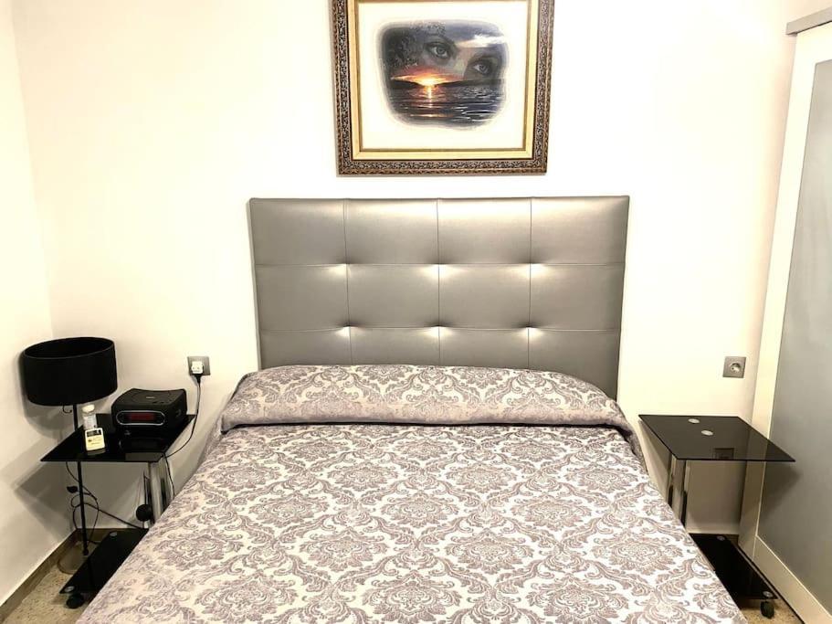 Shared Apartment! Piso Compartido! Общая Квартира! เซบีญา ภายนอก รูปภาพ